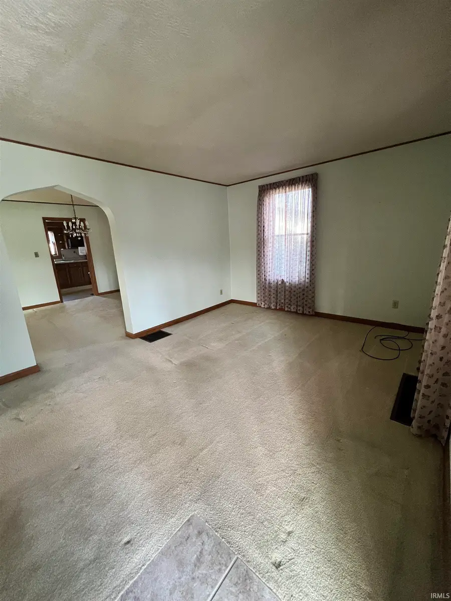 115 N Maple Avenue, Warsaw, IN 46580 - Image #3