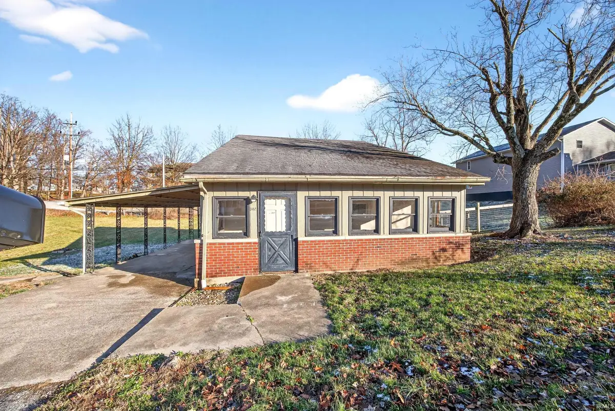 502 W Street, Bedford, IN 47421 - Image #1