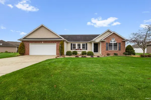 23870 Autumnview Lane, Elkhart, IN 46517