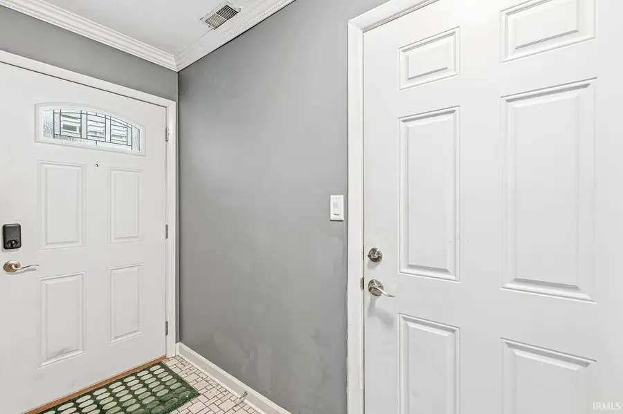 2049 N Trailridge Drive, Mishawaka, IN 46544 - Image #2