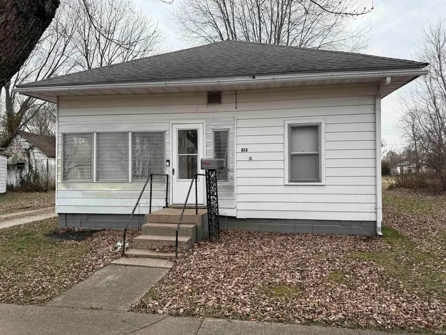 613 Dubois Street, Sumner, IL 62466 - Image #2