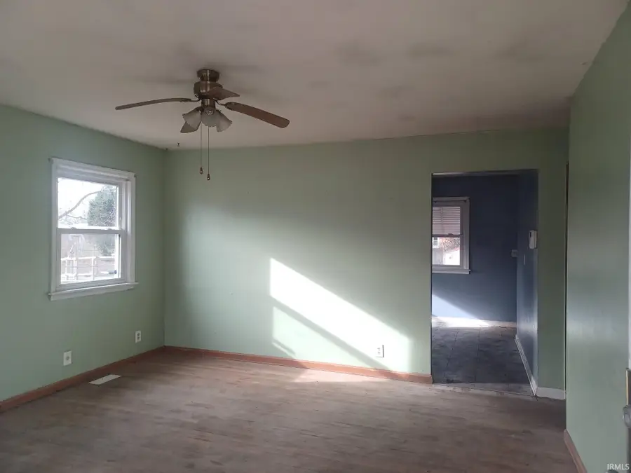 1913 Jeanette Avenue, Evansville, IN 47714 - Image #2