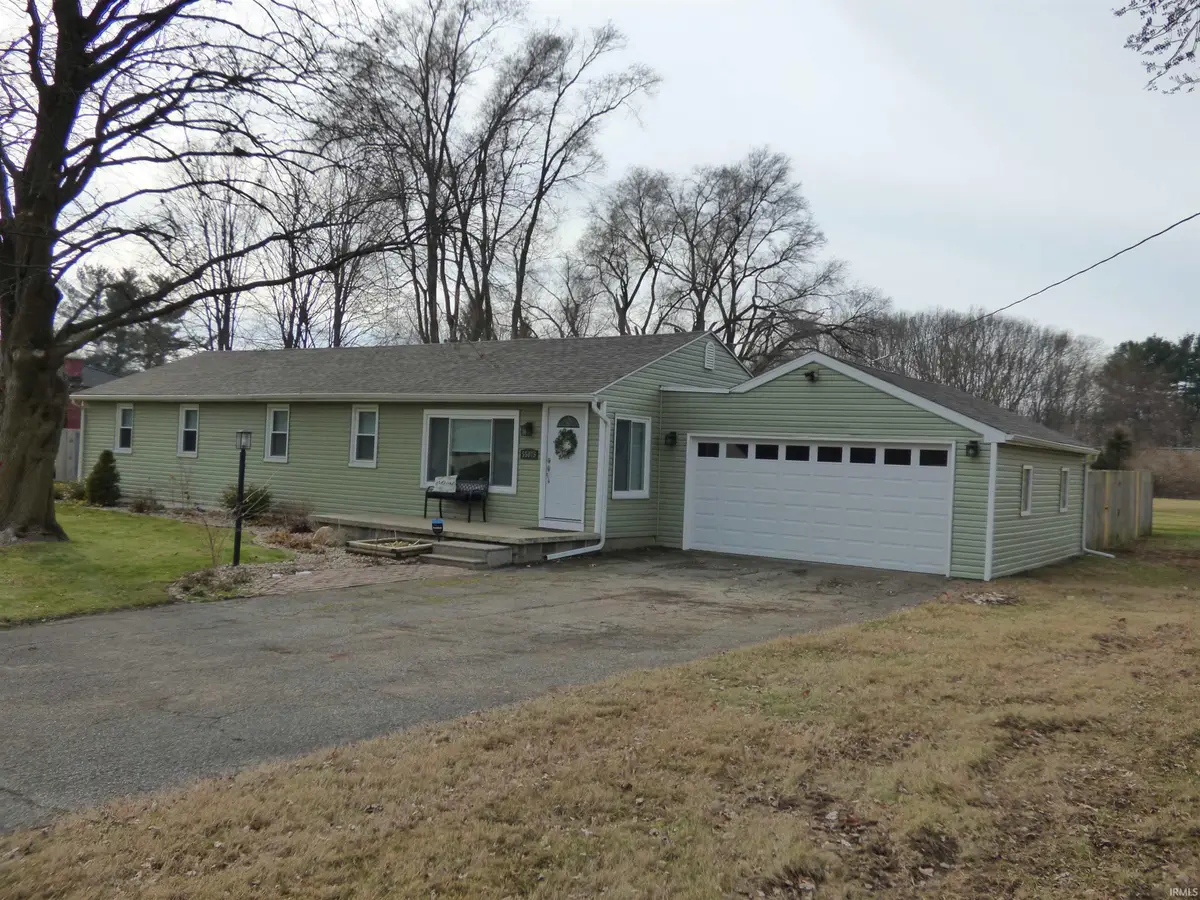 55075 Sundown Road, South Bend, IN 46628 - Image #1