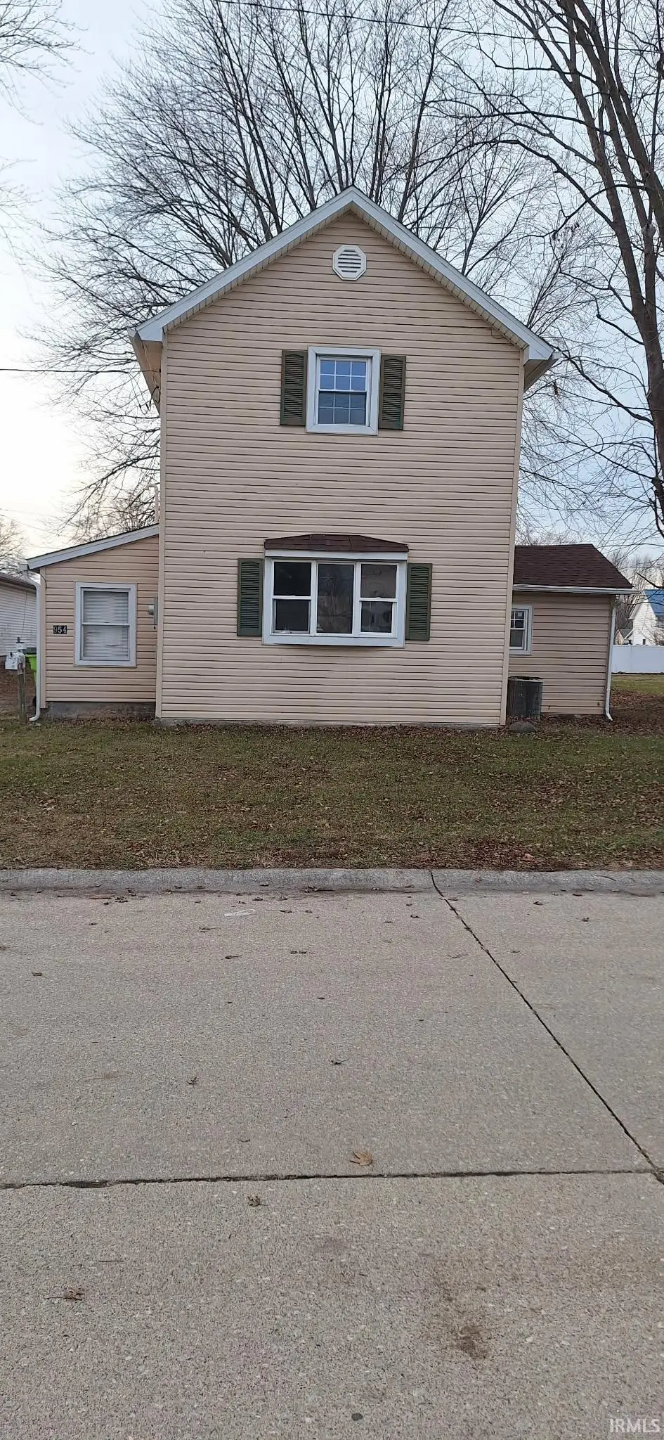 954 Jackson Street, Huntington, IN 46750 - Image #1