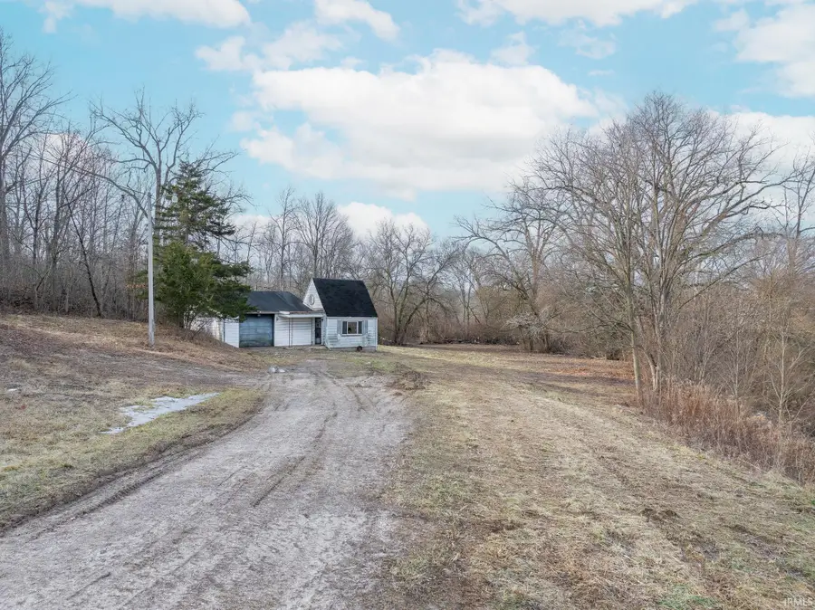 2806 E Montpelier Pike, Marion, IN 46952 - Image #2