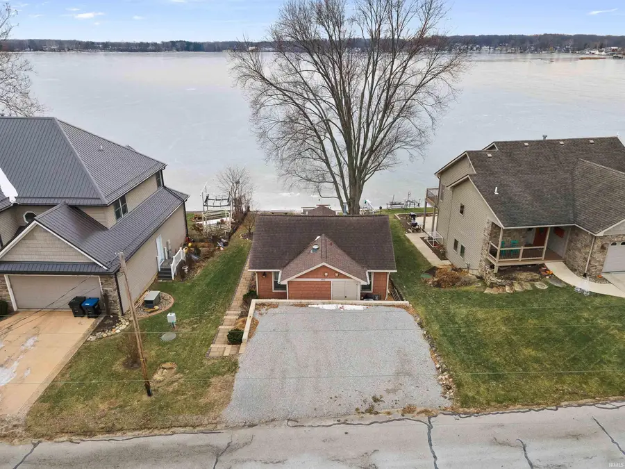 2925 W Sycamore Beach Road, Angola, IN 46703 - Image #2