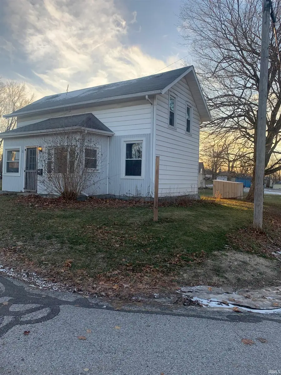 240 N Church Street, Roann, IN 46974 - Image #2