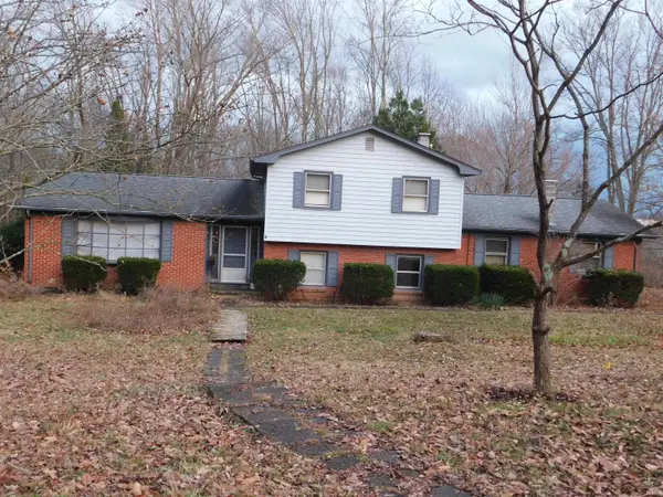 2100 W Ellsworth Road, Bloomington, IN 47404