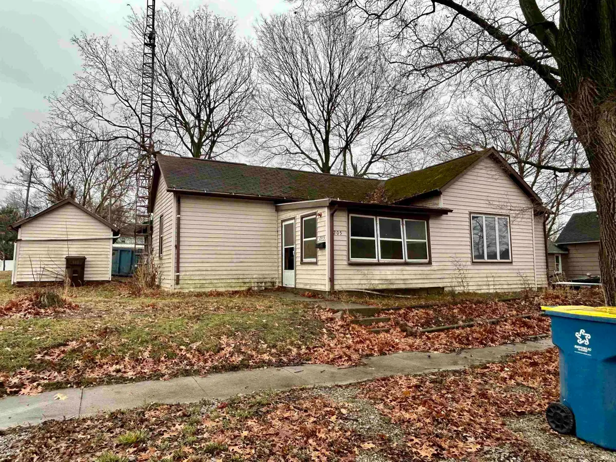 205 S High Street, North Manchester, IN 46962 - Image #1