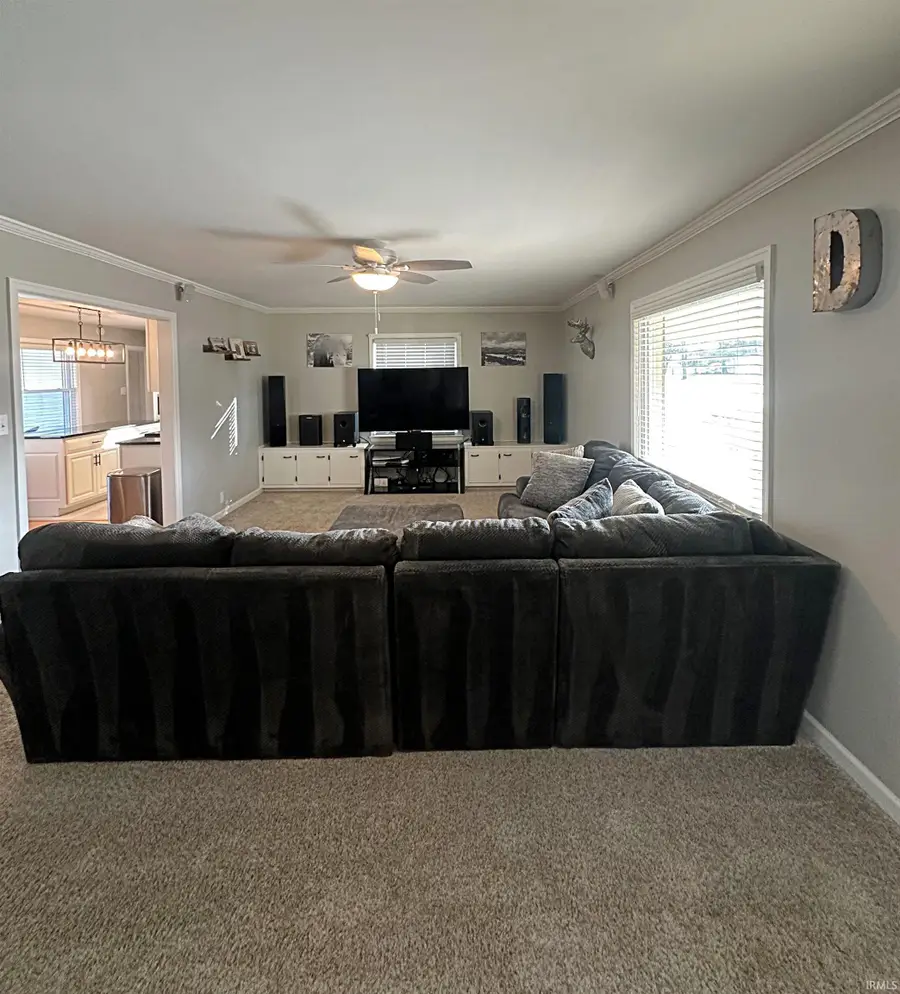 1047 N Sugarland Road, Washington, IN 47501 - Image #3