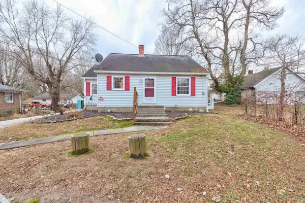 1013 N Main Street, Winslow, IN 47598