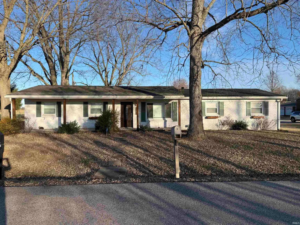 300 N Barclay Drive, Vincennes, IN 47591 - Image #1