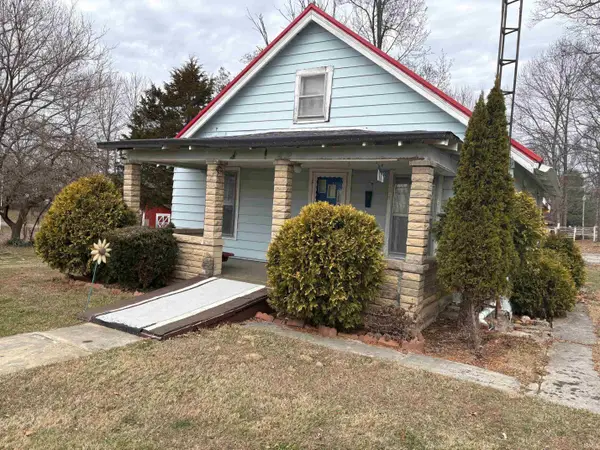 7809 State Road 158, Bedford, IN 47421