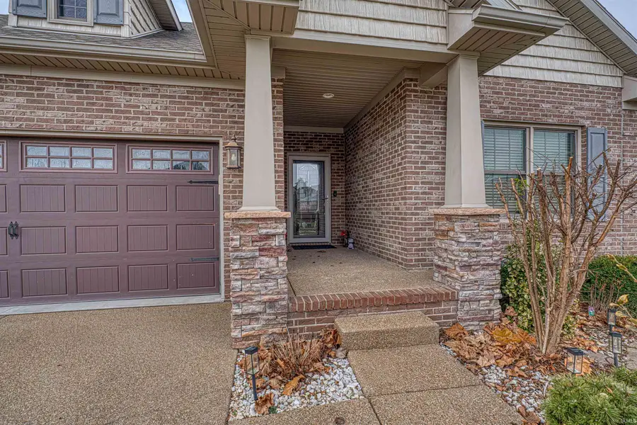 4525 Fieldcrest Place Circle, Newburgh, IN 47630 - Image #3
