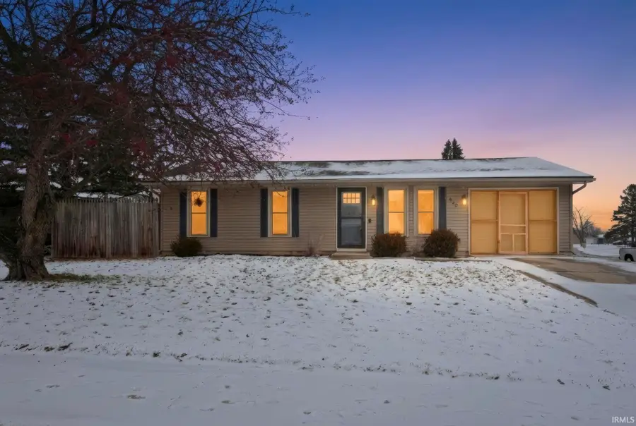 820 Pinetree Drive, Fort Wayne, IN 46819 - #2