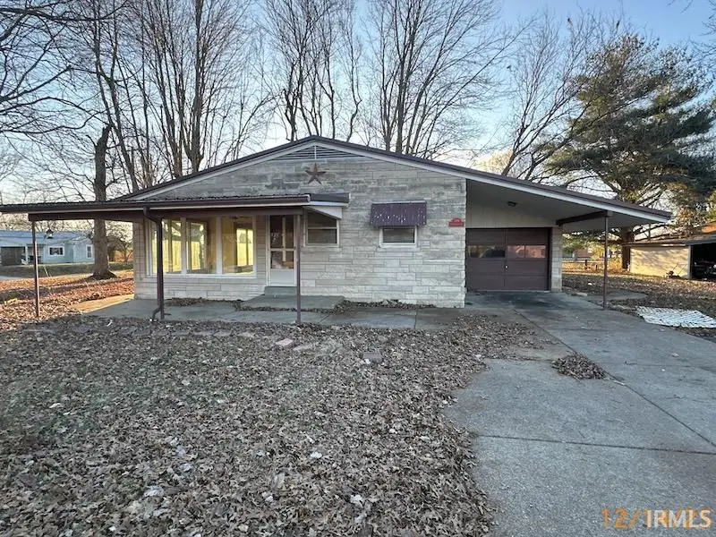 106 N Evergreen Drive, Grandview, IN 47615 - Image #1