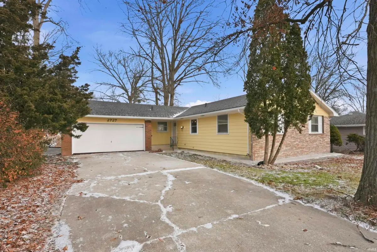 2727 E Maple Grove, Fort Wayne, IN 46806 - Image #1