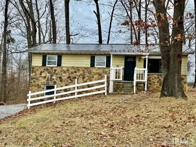 132 Briar Avenue, Bedford, IN 47421 - Image #1