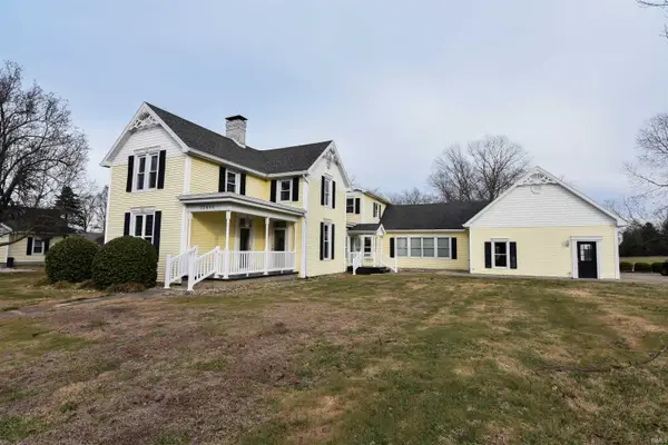 12646 S 200 E., Haubstadt, IN 47639