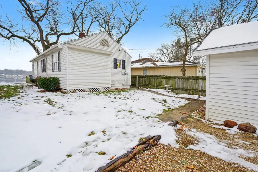 522 Garfield Street, Osceola, IN 46561 - Image #2