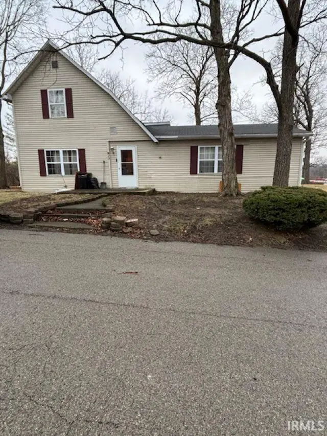 217 W Sherman Street, Hartford City, IN 47348 - Image #1