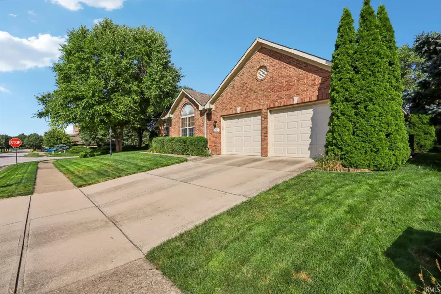 7701 Donegal Drive, Indianapolis, IN 46217 - Image #3
