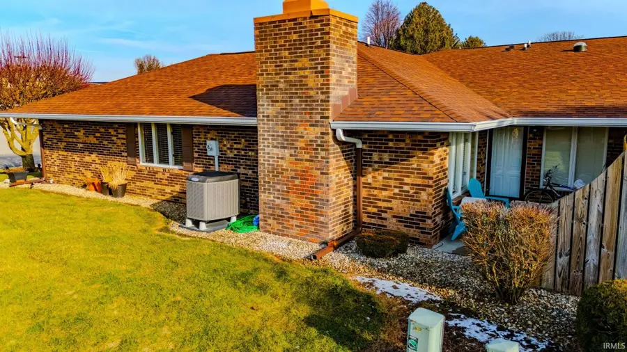 874 E Bell Drive, Marion, IN 46953 - Image #2