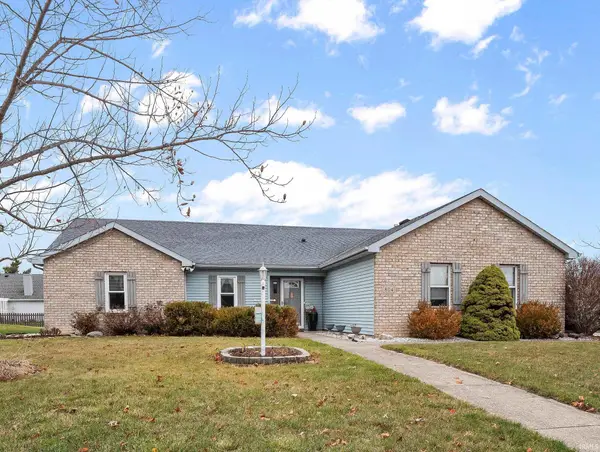 804 Woodland Springs Place, Fort Wayne, IN 46825