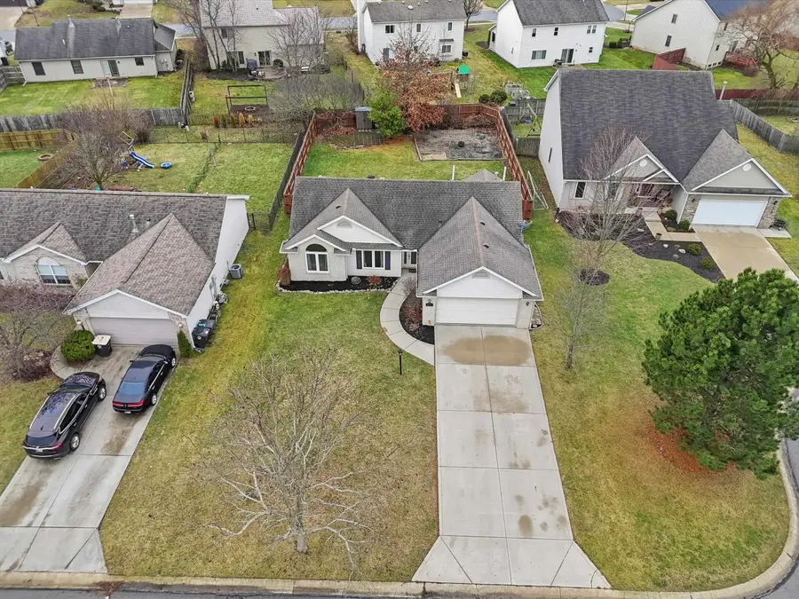 2711 Sassafras Cove, Fort Wayne, IN 46818 - Image #2