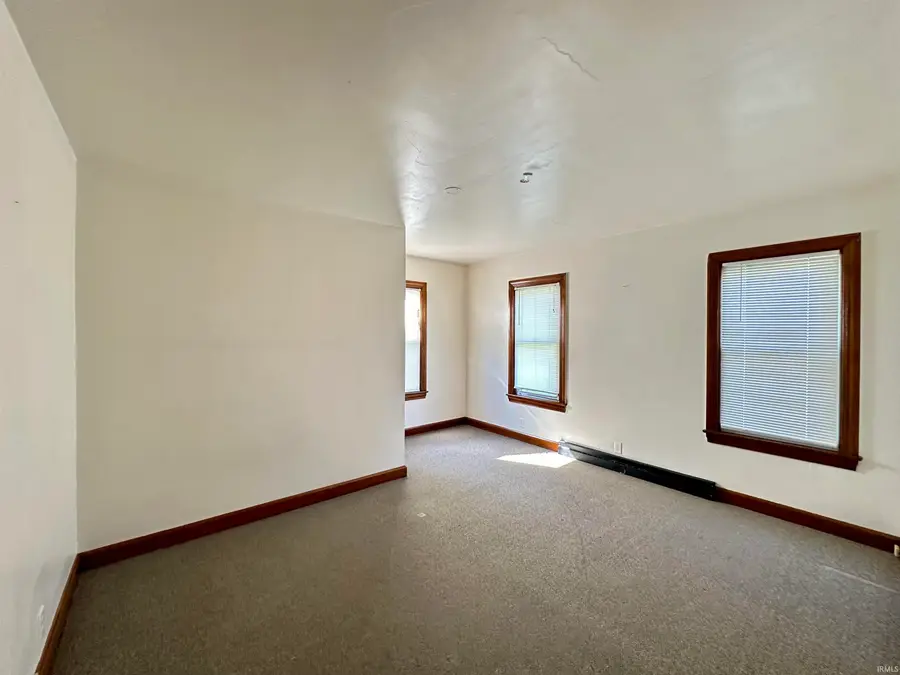 923 Jackson Street, Jasper, IN 47546 - Image #3