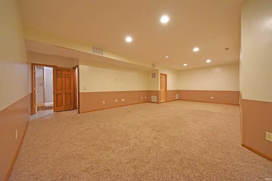 9544 Falcon Way, New Haven, IN 46774 - Image #3