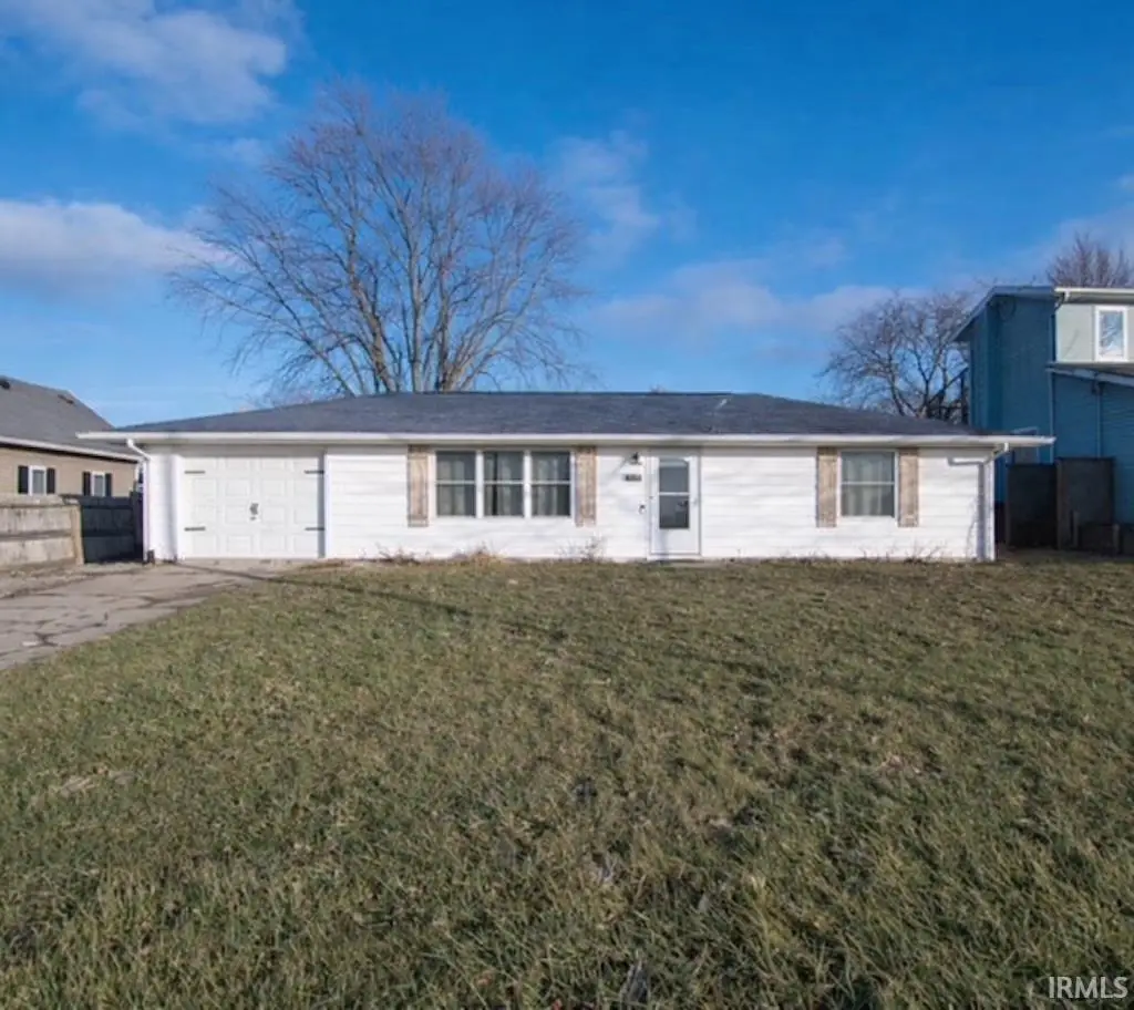 4099 S 700 E Road, Laotto, IN 46763 - #1