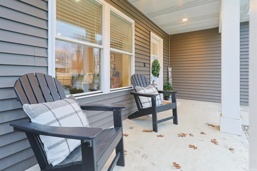 29710 Newcastle Drive, Elkhart, IN 46514 - Image #3