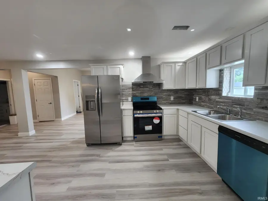 1584 Snyder Street, Wabash, IN 46992 - Image #2