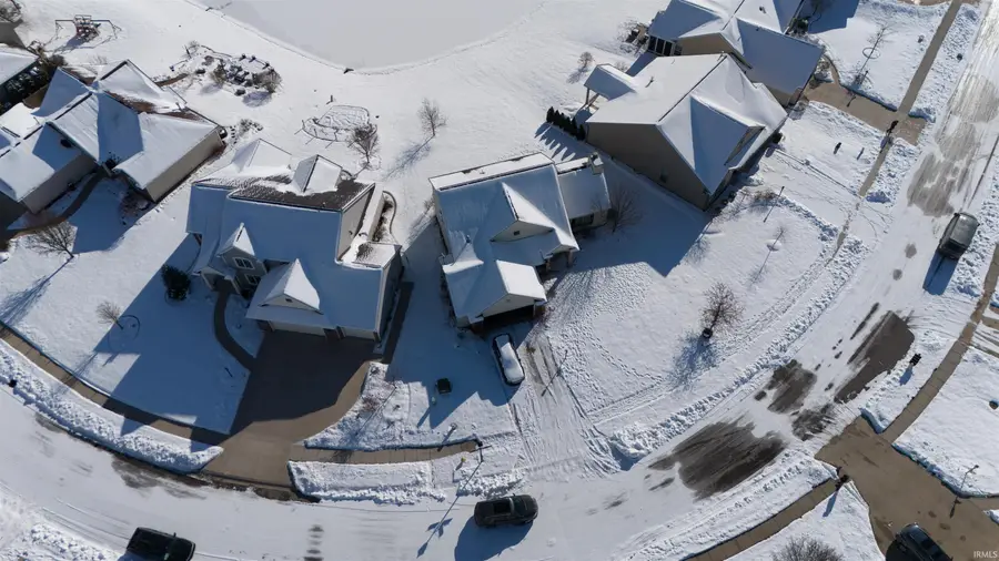 7107 Evansbrook Drive, Fort Wayne, IN 46835 - Image #3