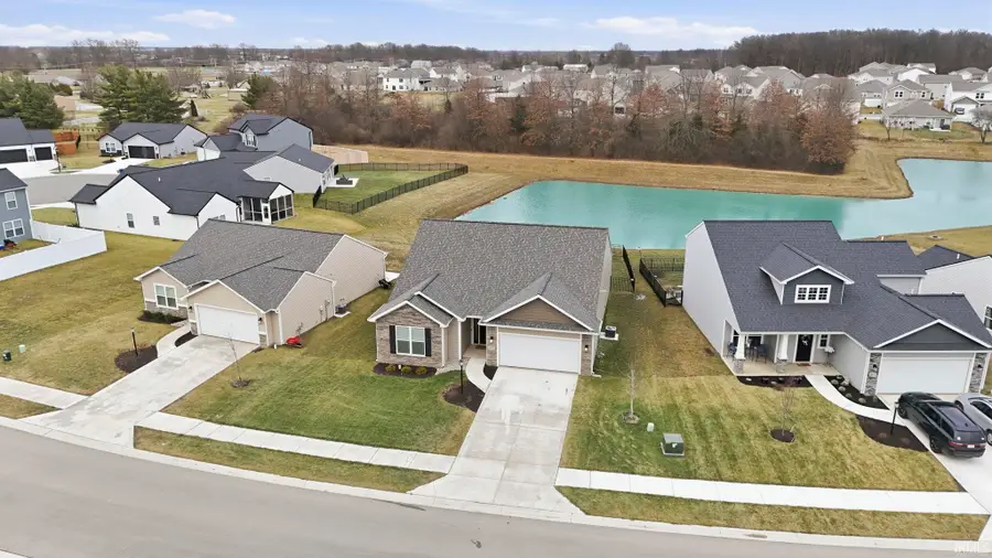4051 Shadowood Lakes Trail, Fort Wayne, IN 46818 - Image #2