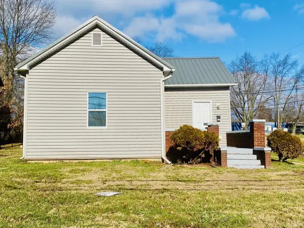 1212 E Walnut Street, Boonville, IN 47601
