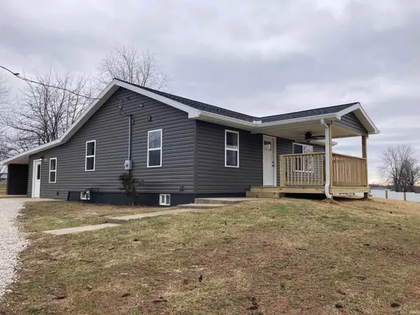 5330 S Lincoln Street, Oakland City, IN 47660