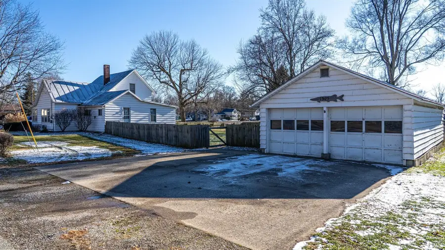 1525 Ozark Street, Pleasant Lake, IN 46779 - #2