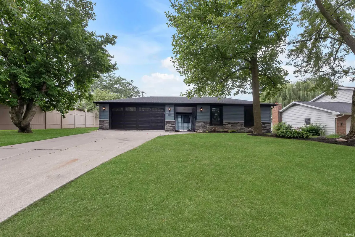 1309 Hiawatha Place, Auburn, IN 46706 - #1