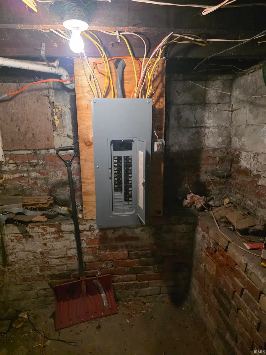 813 E Iowa Street, Evansville, IN 47711 - Image #3