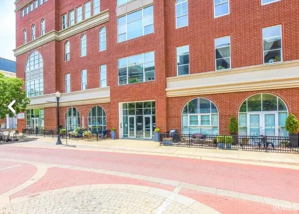 300 Main Street #4H, Evansville, IN 47708