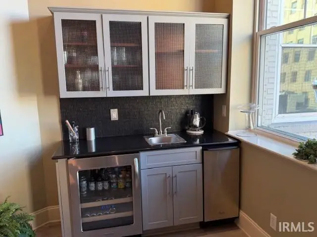 300 Main Street #4H, Evansville, IN 47708 - Image #3