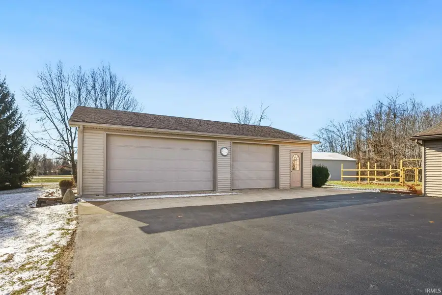 2915 N State Road 827, Angola, IN 46703 - #2