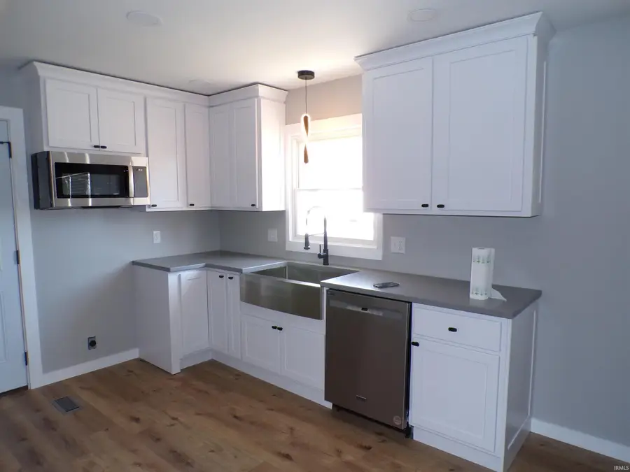 903 N Line Street, Loogootee, IN 47553 - Image #3