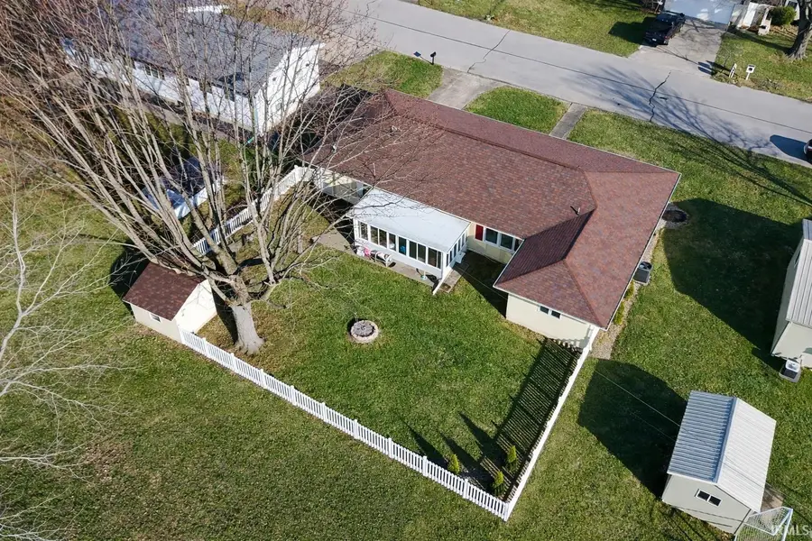 409 NE 18th Street, Washington, IN 47501 - Image #2