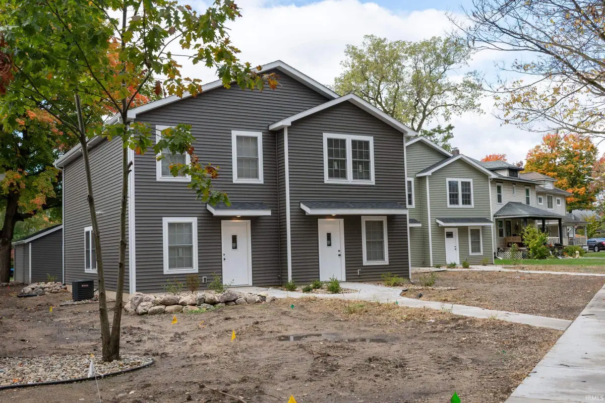 1113 Edwardsburg Ave, Elkhart, IN 46514 - #1