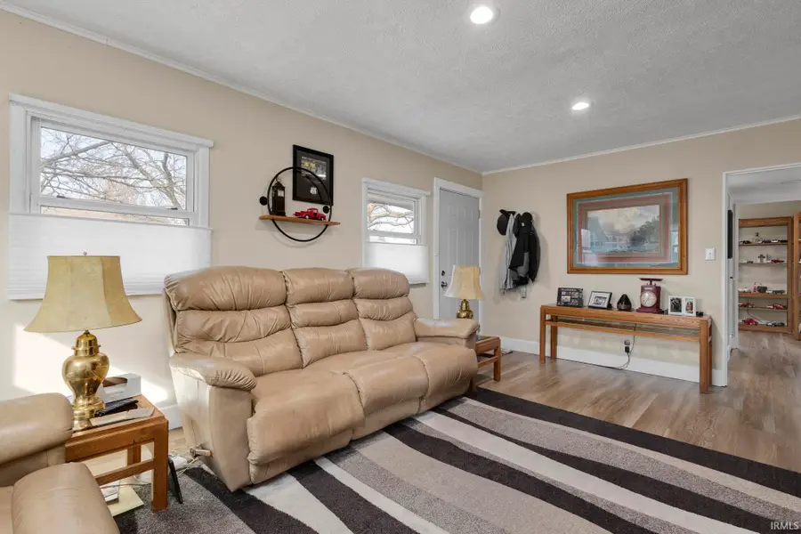 303 E Chippewa Avenue, South Bend, IN 46614 - #3