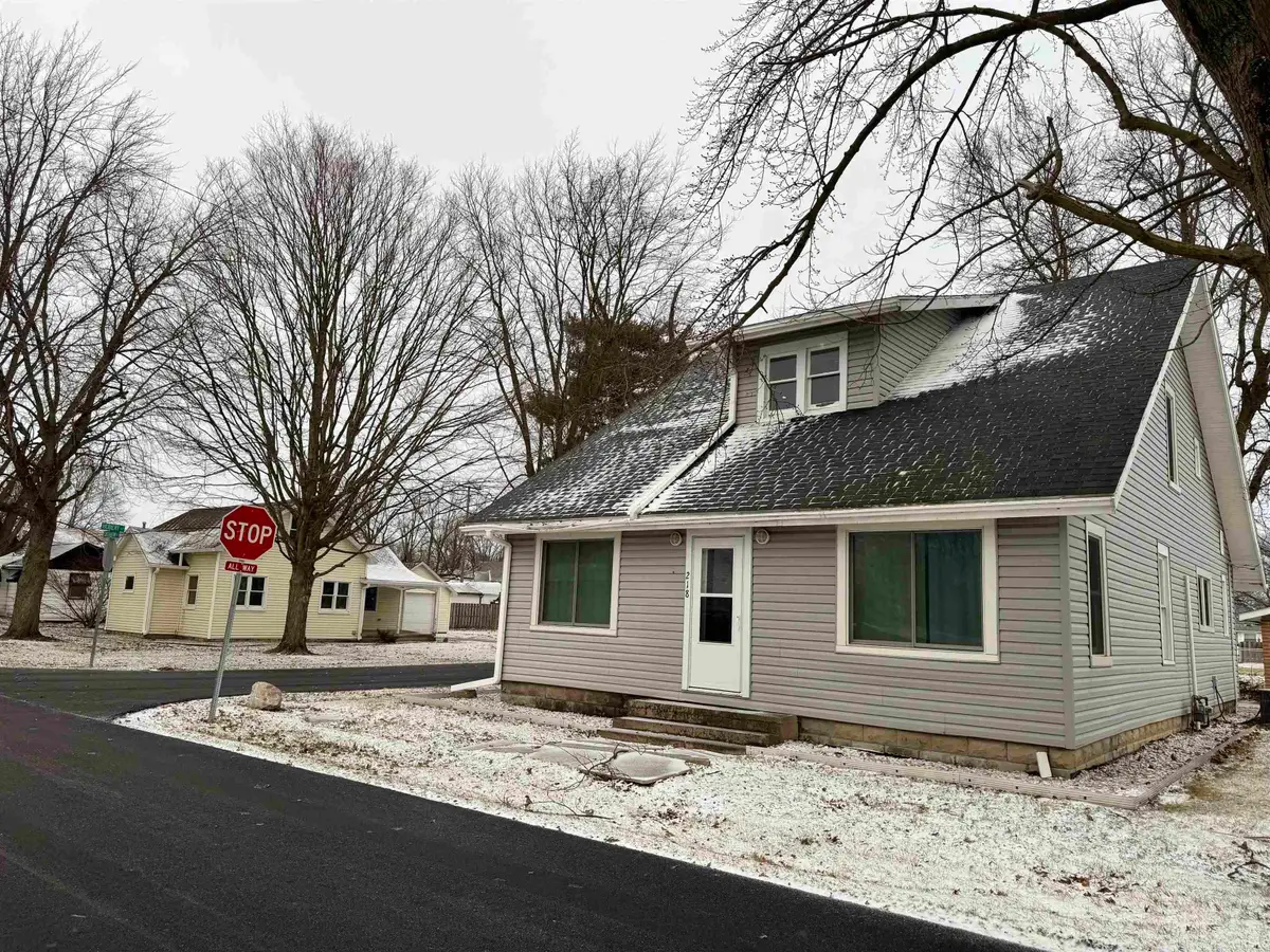 218 N Greenberry Street, Sweetser, IN 46987 - Image #1
