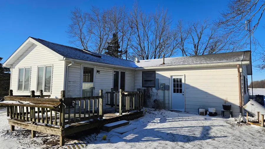 2112 N Indiana Avenue, Auburn, IN 46706 - #3